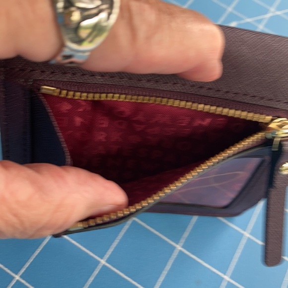 5. Kate Spade ♠️ Deep Plum Key Wallet Mint 🌺 - Picture 9 of 10